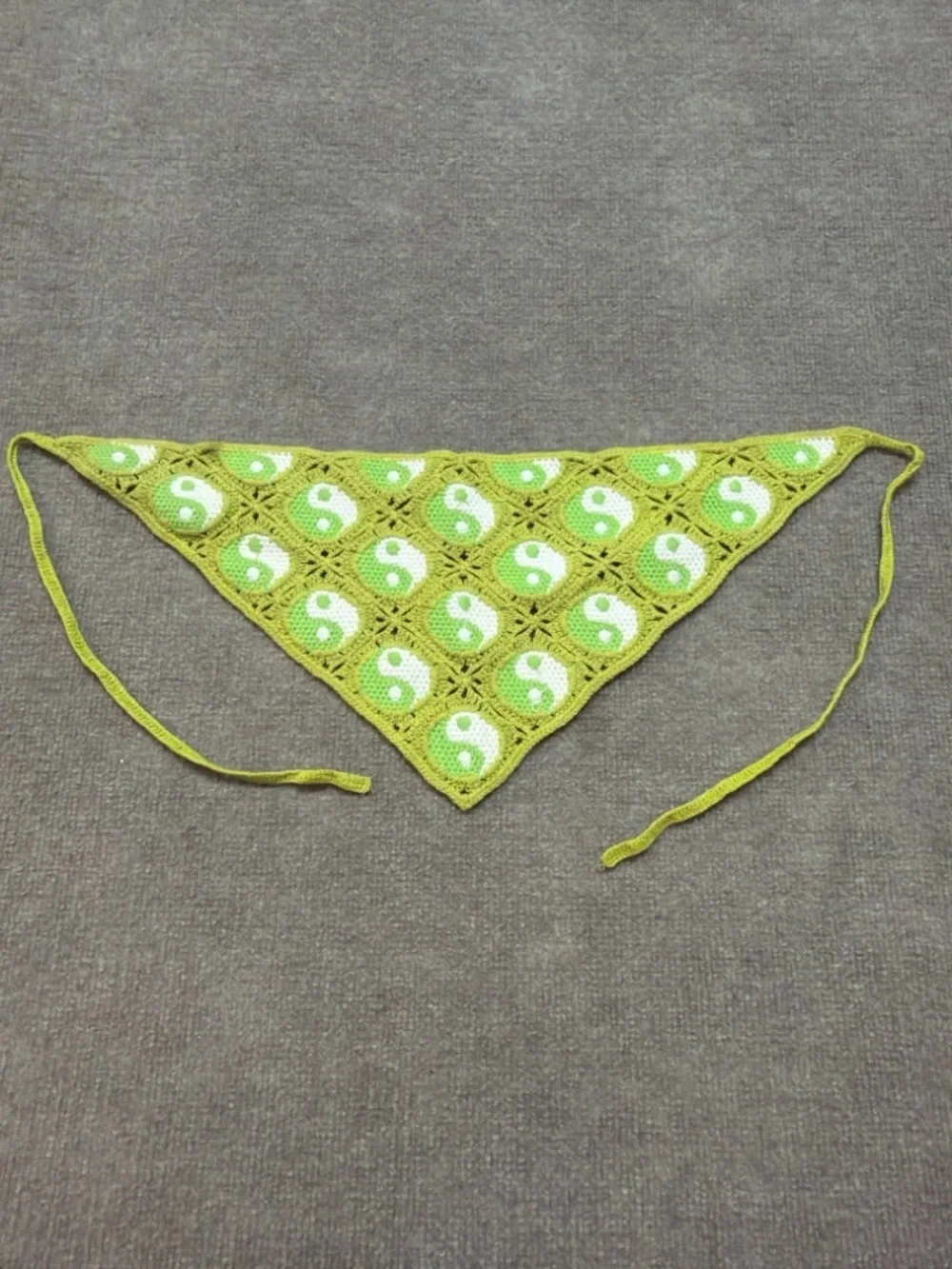 Crocheted Triangle Bandana Scarf in Lime Green 0858